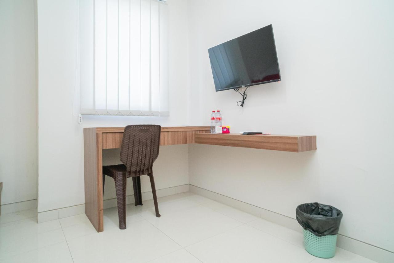 Reddoorz Plus @ Jalan Pemuda Timur Bojonegoro ภายนอก รูปภาพ