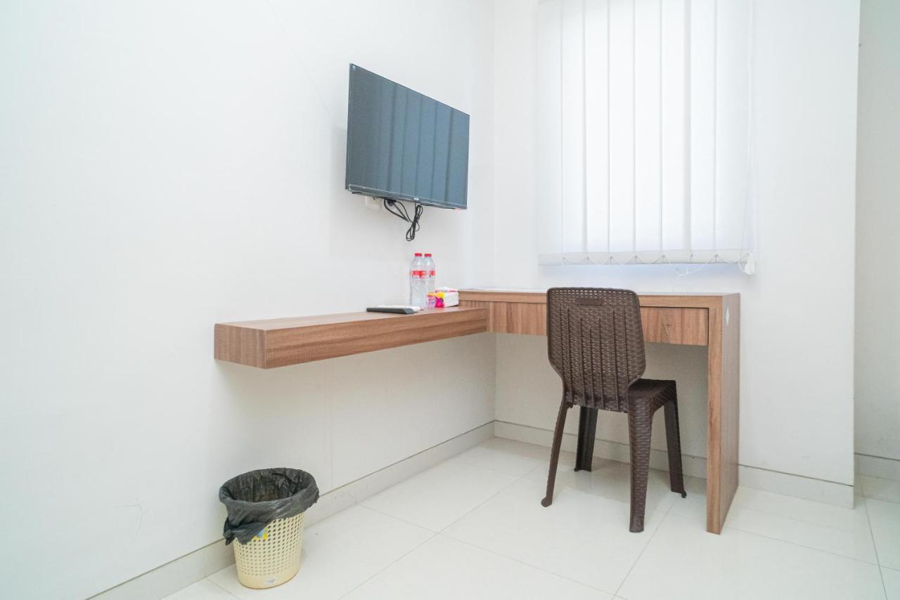 Reddoorz Plus @ Jalan Pemuda Timur Bojonegoro ภายนอก รูปภาพ